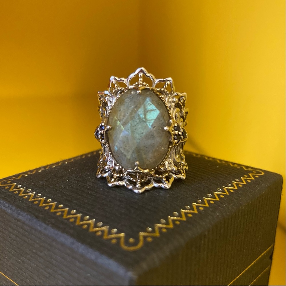 Gems en Vogue II Labradorite and Sapphire Ring